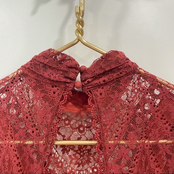 Revolve NWT Saylor Celia Dress in Russet Size S - Picture 11 of 13